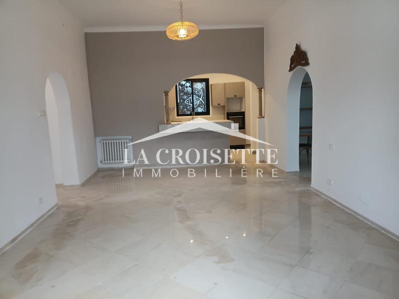 Rez-de-chaussée de villa S+3 avec terrasse à Sidi Bou Saïd